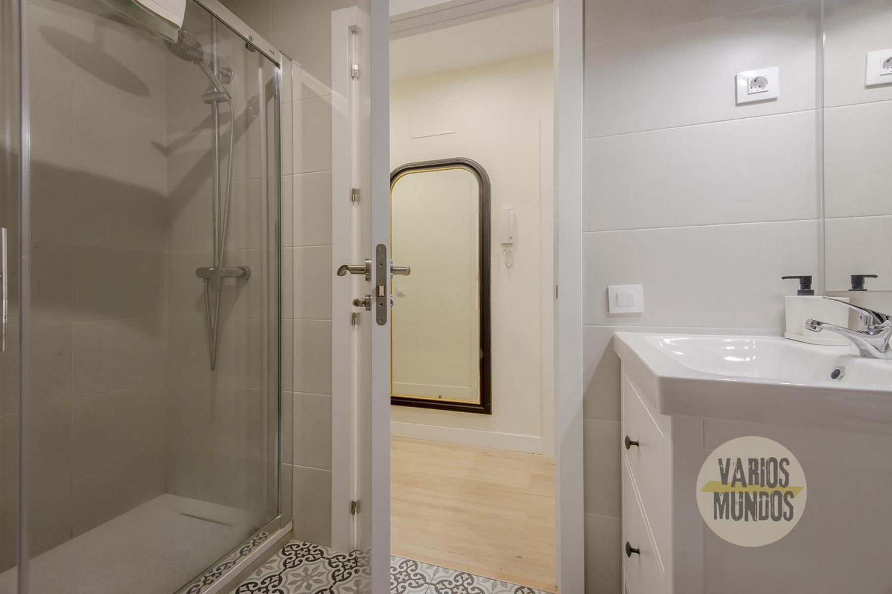 Downtown&New Apt Para 9Pax En La Plaza De Chueca Madrid Eksteriør billede